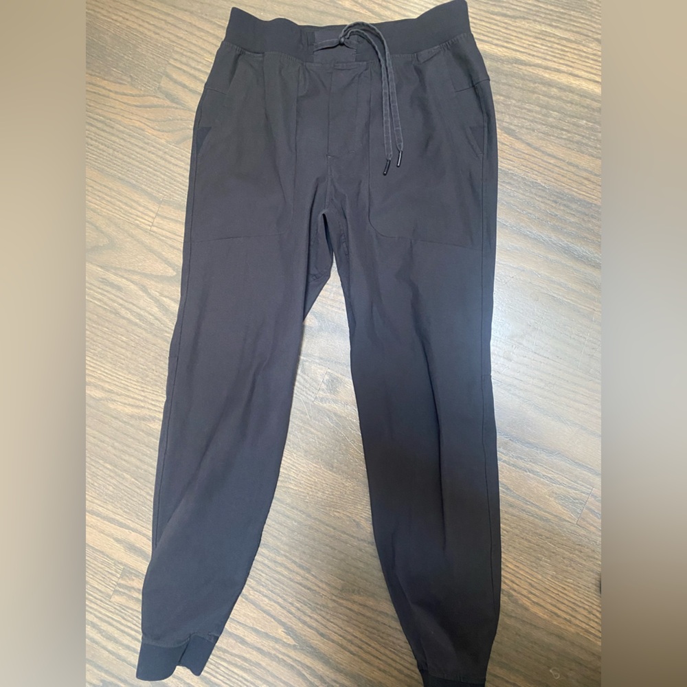 Lululemon Men's Black Performance Jogger Pants